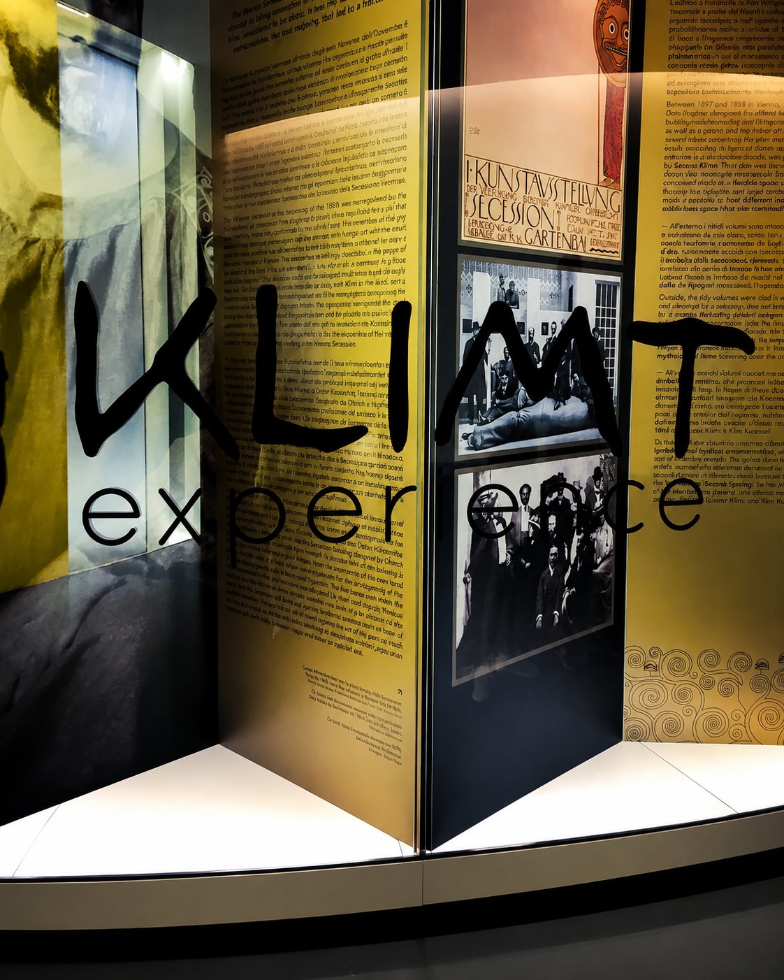 Klimt Experience, immersive exhibition in MUDEC (Museum of Cultures)