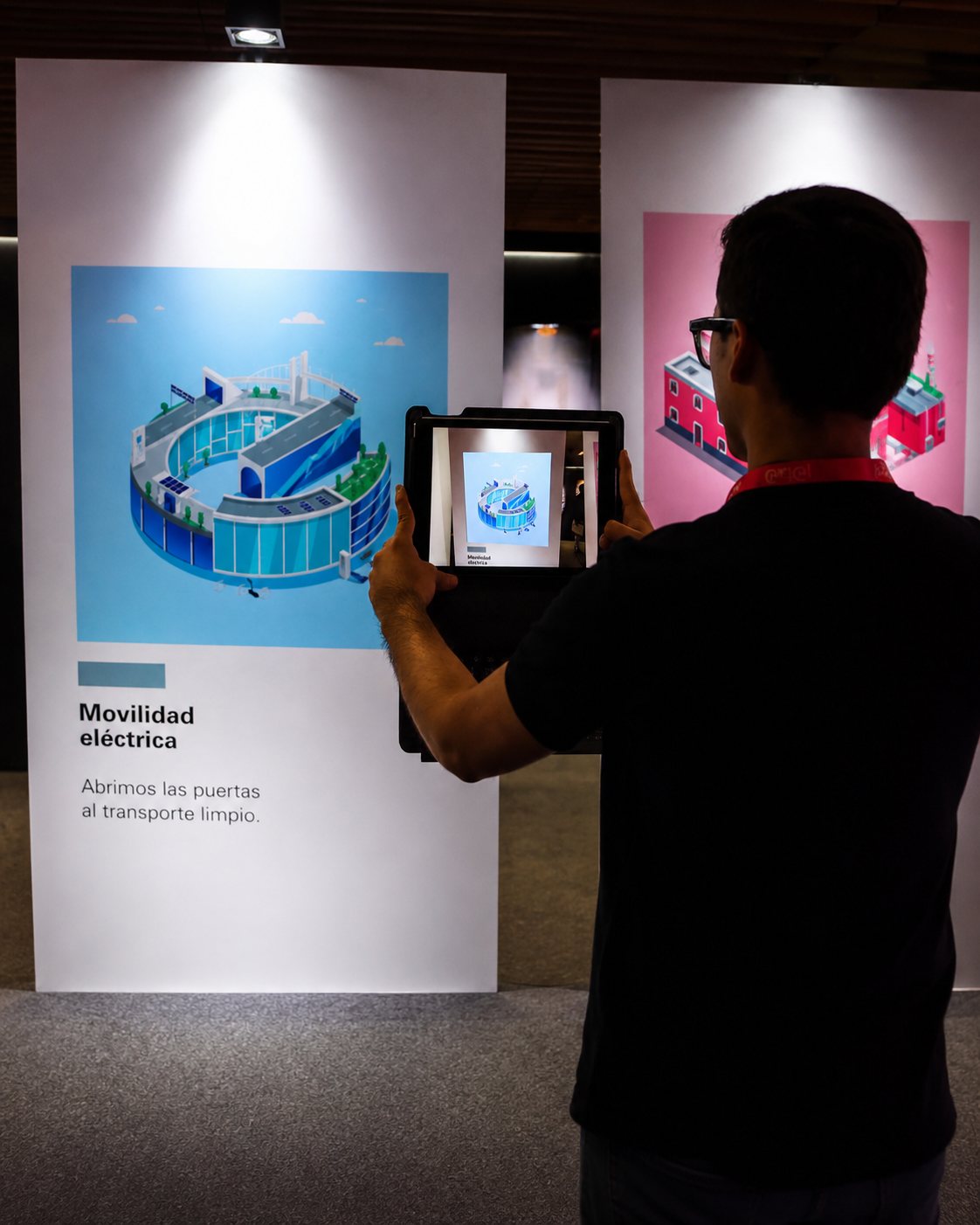 Da Vinci Experience, immersive exhibition in Sala Kuélap, Ministry of Culture
