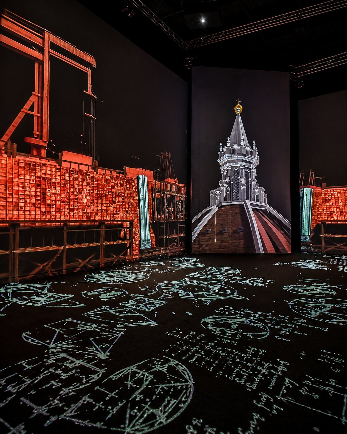 Da Vinci Experience, immersive exhibition in Palazzo della Camera di Commercio