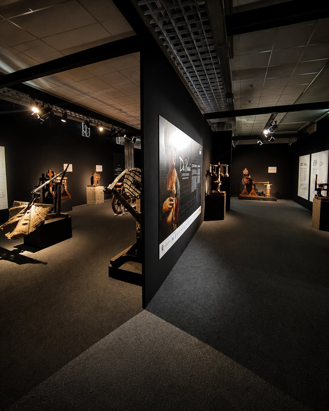 Da Vinci Experience, immersive exhibition in Palazzo della Camera di Commercio