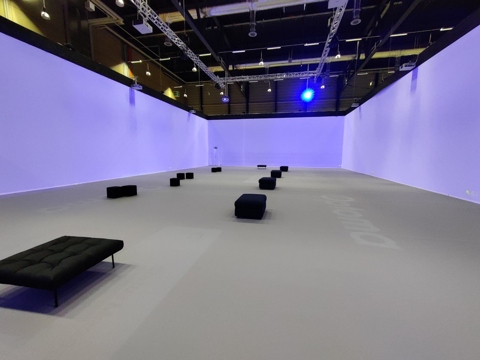 Monet Experience, immersive exhibition in Messe Luzern