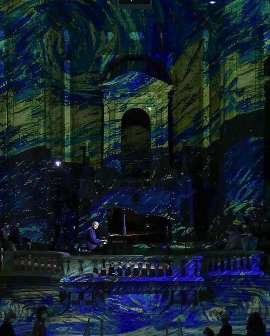 Van Gogh feat. Emiliano Pepe, Florence