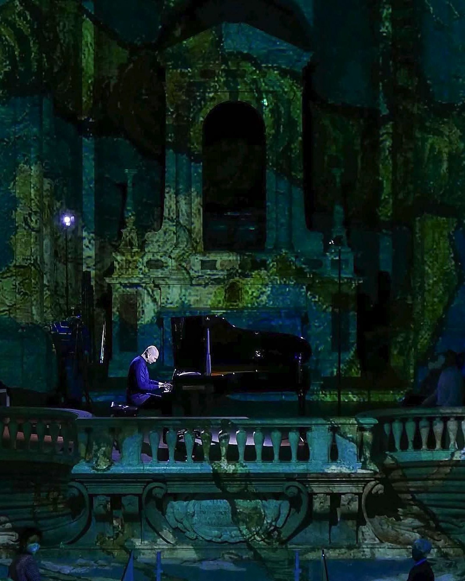 Van Gogh feat. Emiliano Pepe, immersive exhibition in Cattedrale dell'Immagine